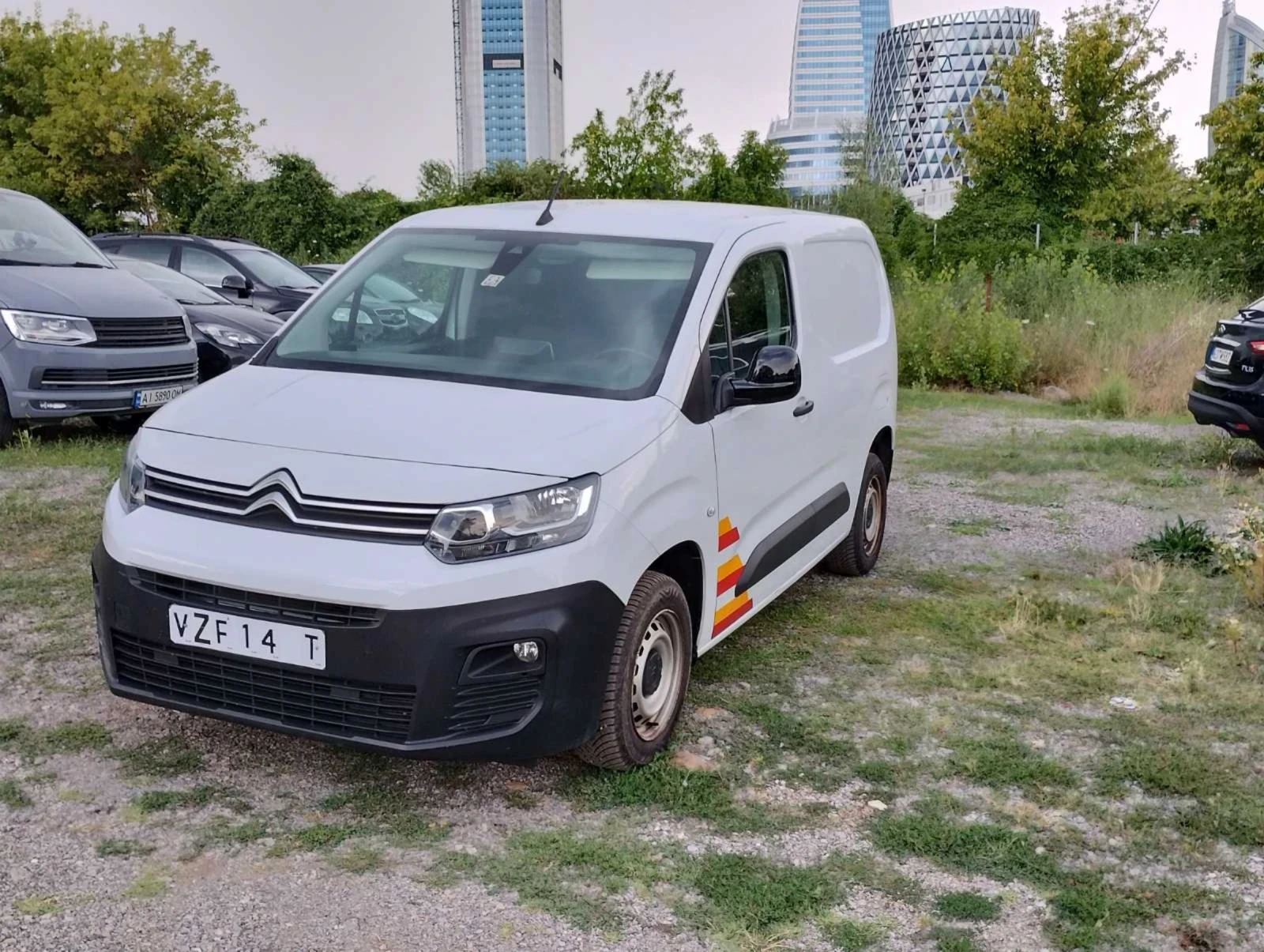 Citroen Berlingo 1.5 HDI , снимка 3 - Автомобили и джипове - 55326301
