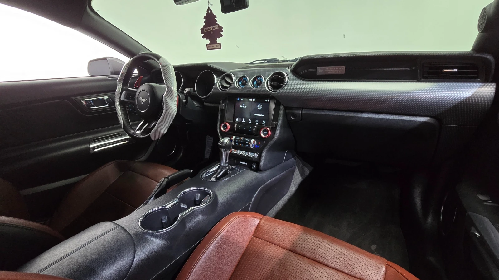 Ford Mustang, снимка 8 - Автомобили и джипове - 55537969