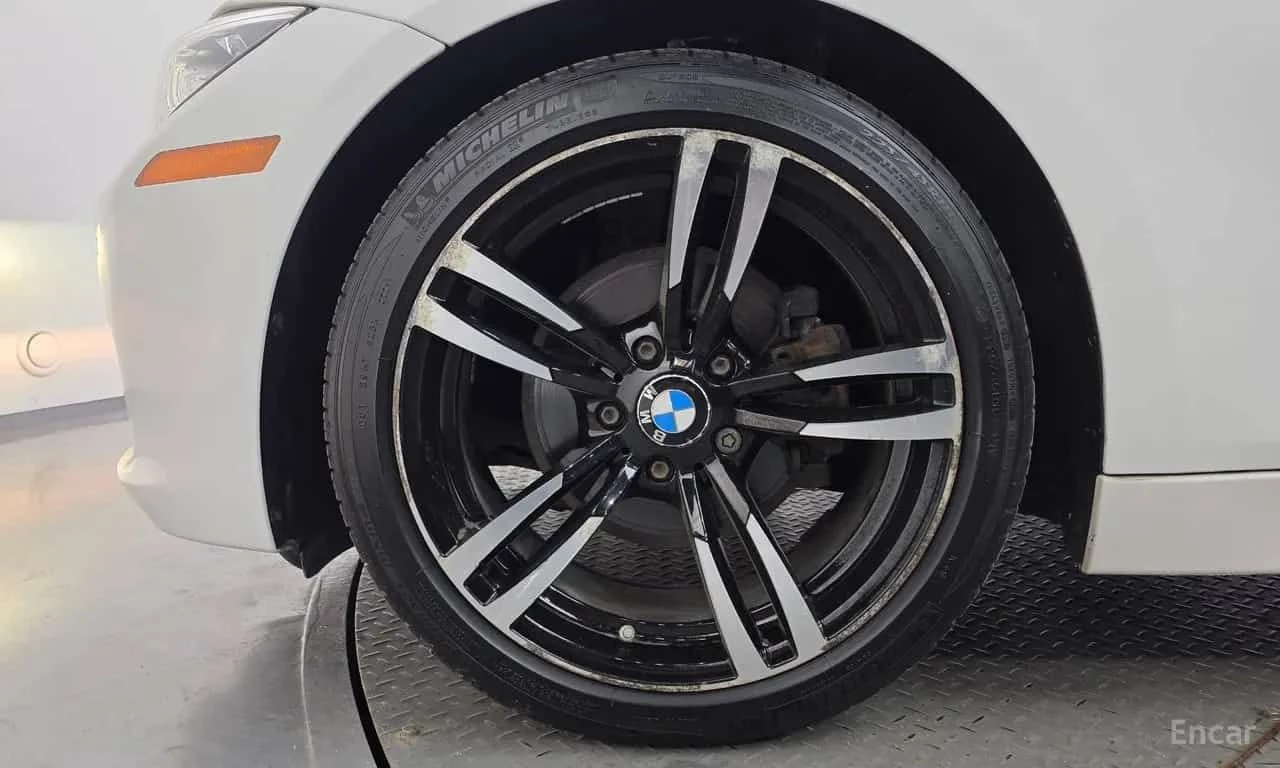BMW 320 КРАЙНА ЦЕНА ДО БЪЛГАРИЯ * АВТОКРЕДИТ, снимка 5 - Автомобили и джипове - 55571783
