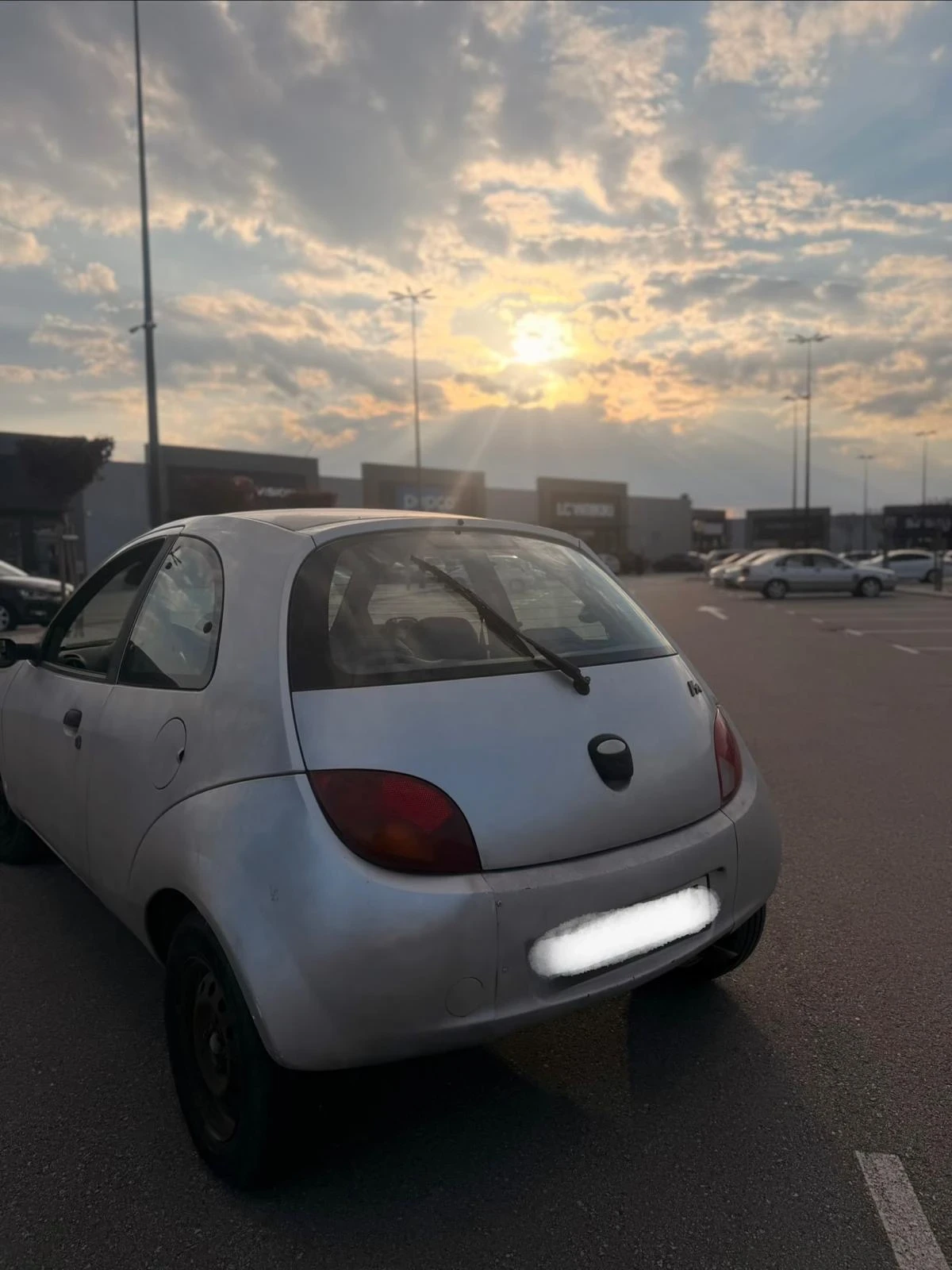 Ford Ka, снимка 4 - Автомобили и джипове - 55821726