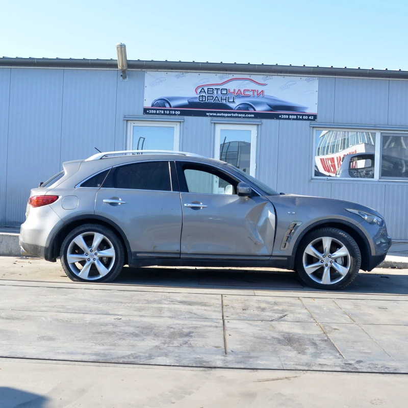 Infiniti Fx 30 3.0 DS, снимка 2 - Автомобили и джипове - 39628668