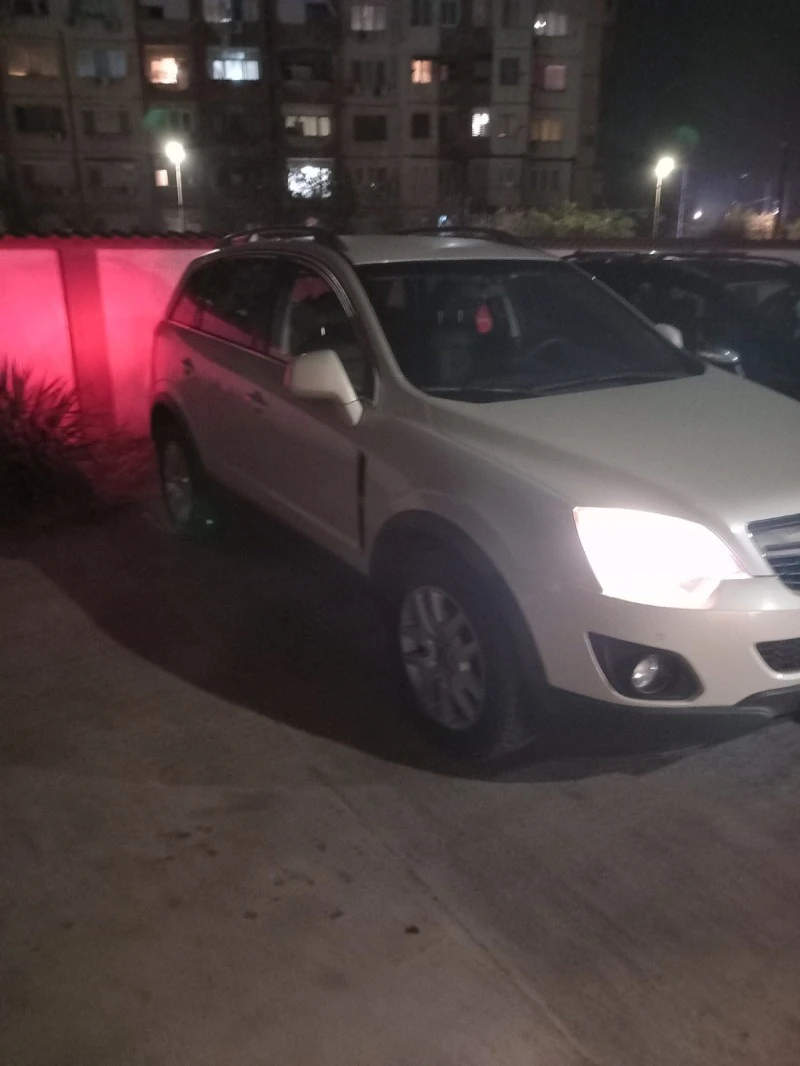 Opel Antara 2.2, снимка 2 - Автомобили и джипове - 42237414