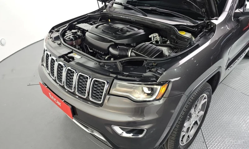 Jeep Grand cherokee, снимка 6 - Автомобили и джипове - 52819467