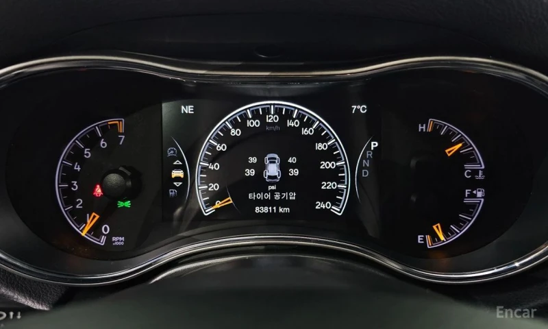 Jeep Grand cherokee, снимка 8 - Автомобили и джипове - 52819467