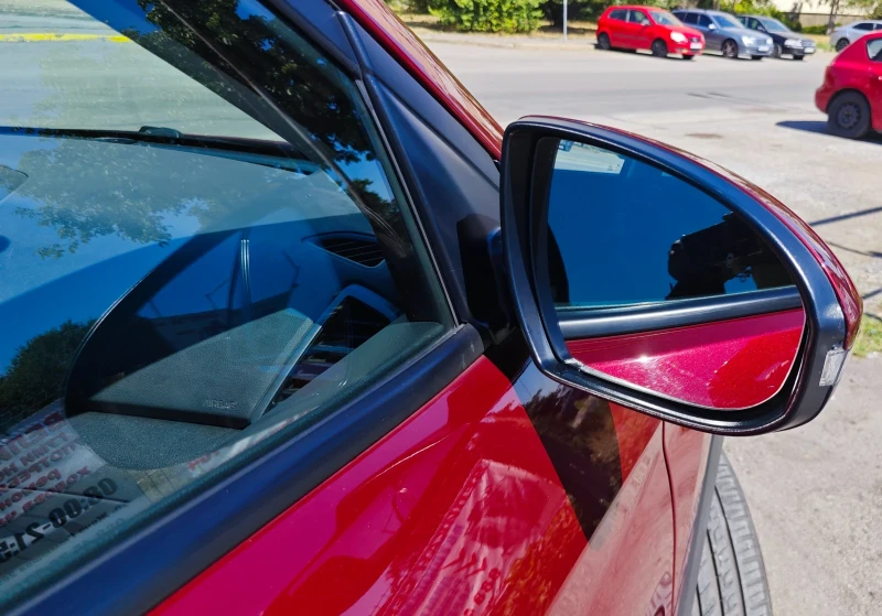 Hyundai Tucson 4х4 Автоматик 1.6Т, снимка 9 - Автомобили и джипове - 52864146