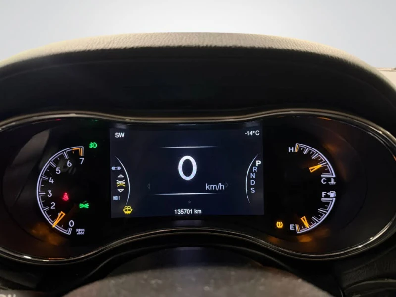 Jeep Grand cherokee Overland 4WD, снимка 9 - Автомобили и джипове - 53283534