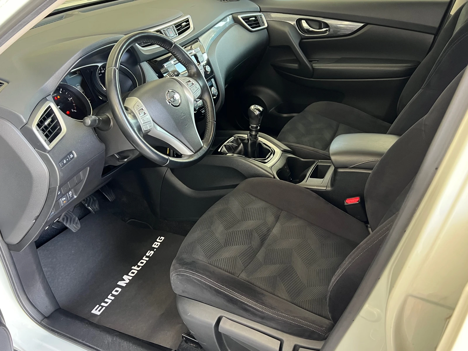 Nissan X-trail 1.6DCI, ПЪЛНА СЕРВИЗНА ИСТ-БЯЛА ПЕРЛА-TEKNA!!! - изображение 8