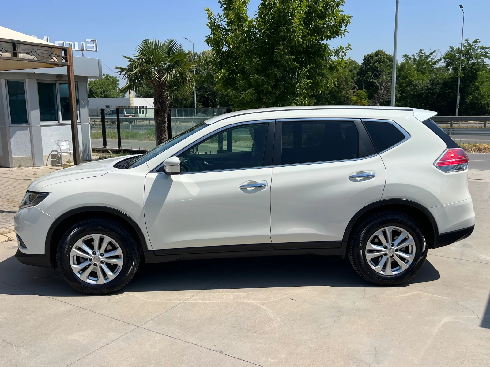 Nissan X-trail 1.6DCI, ПЪЛНА СЕРВИЗНА ИСТ-БЯЛА ПЕРЛА-TEKNA!!! - изображение 7