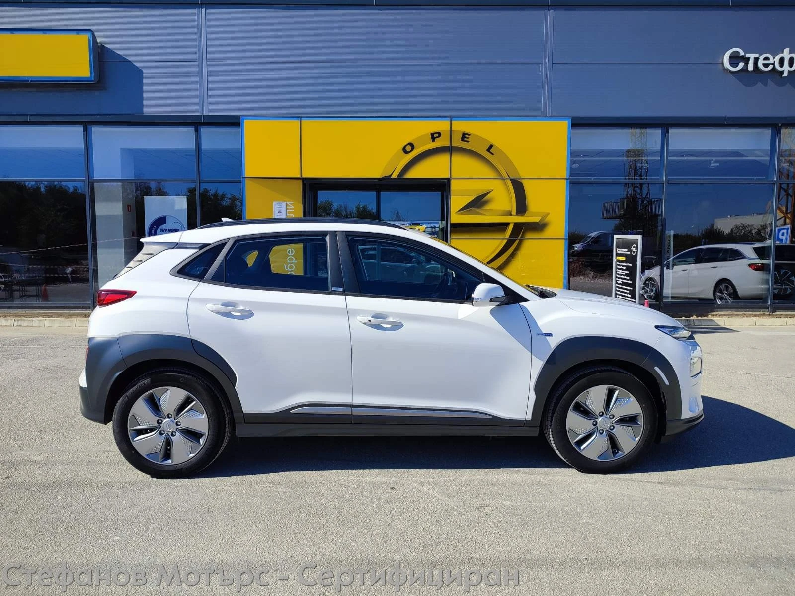 Hyundai Kona EV Trend (204hp) AT - изображение 5