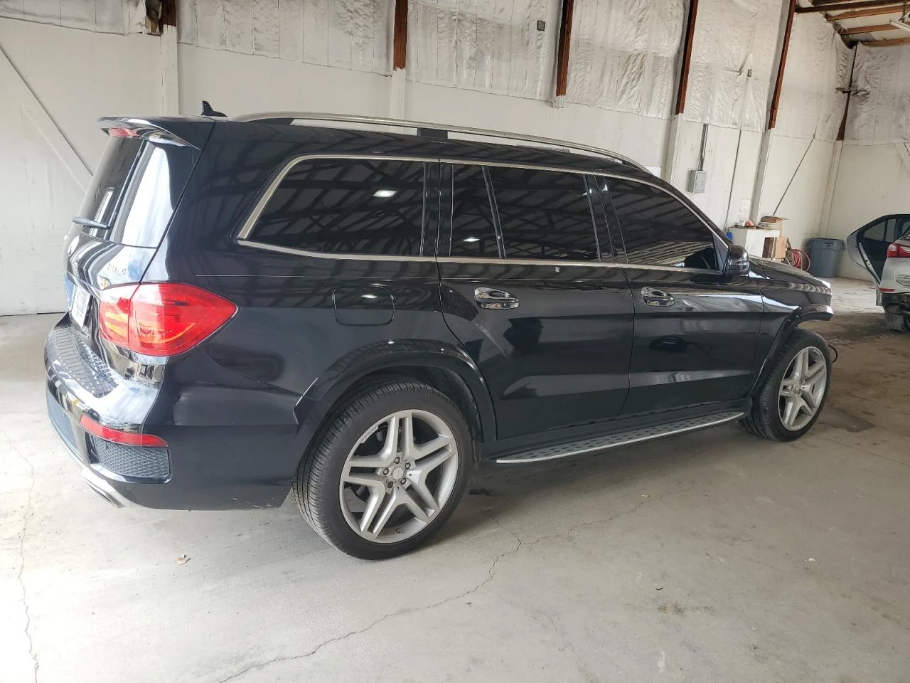 Mercedes-Benz GL 500 4MATIC/AMG/АВТОФИНАНСИРАНЕ - изображение 6
