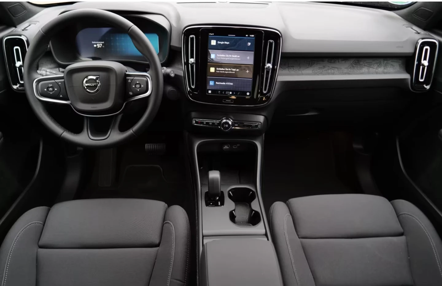 Volvo EX40 PLUS-DARK/408HP/AWD/TWIN/MEMO/CAM/LED/NAVI/660g - изображение 6