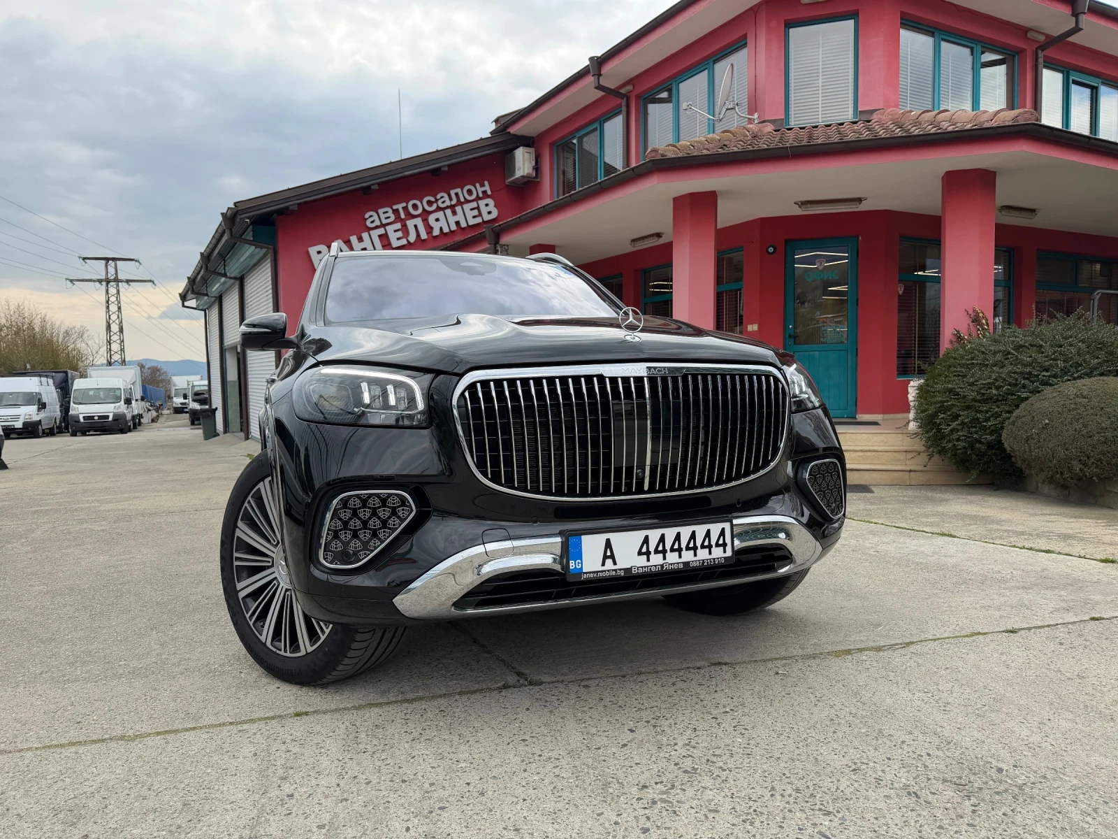 Mercedes-Benz GLS 600 MAYBACH * 9.000 км * , снимка 2 - Автомобили и джипове - 53963439