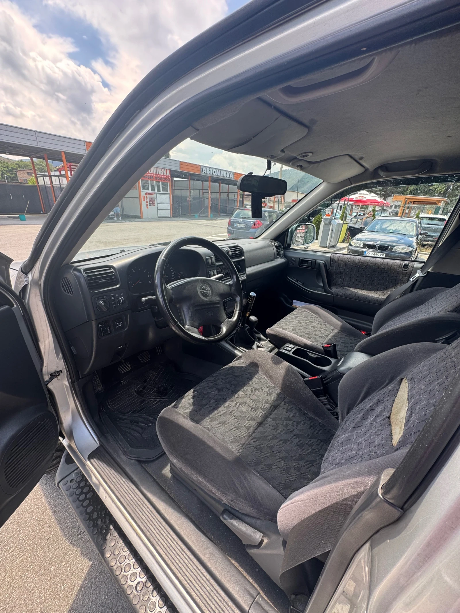 Opel Frontera, снимка 6 - Автомобили и джипове - 55037016