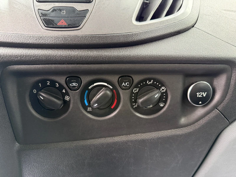 Ford Transit 2.2TDCI/KLIMATIK, снимка 15 - Бусове и автобуси - 50392562