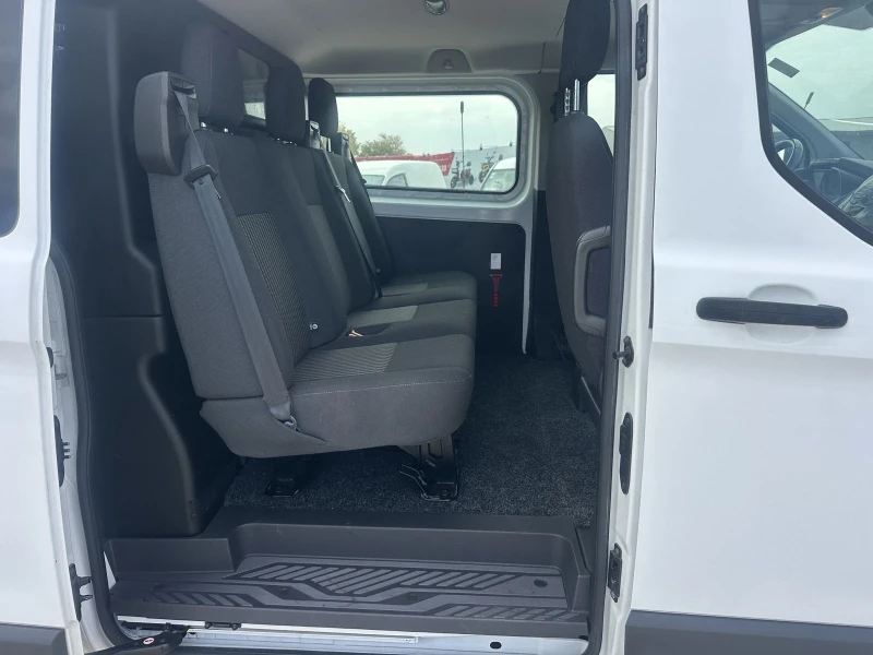 Ford Transit Custom, снимка 7 - Бусове и автобуси - 52068294
