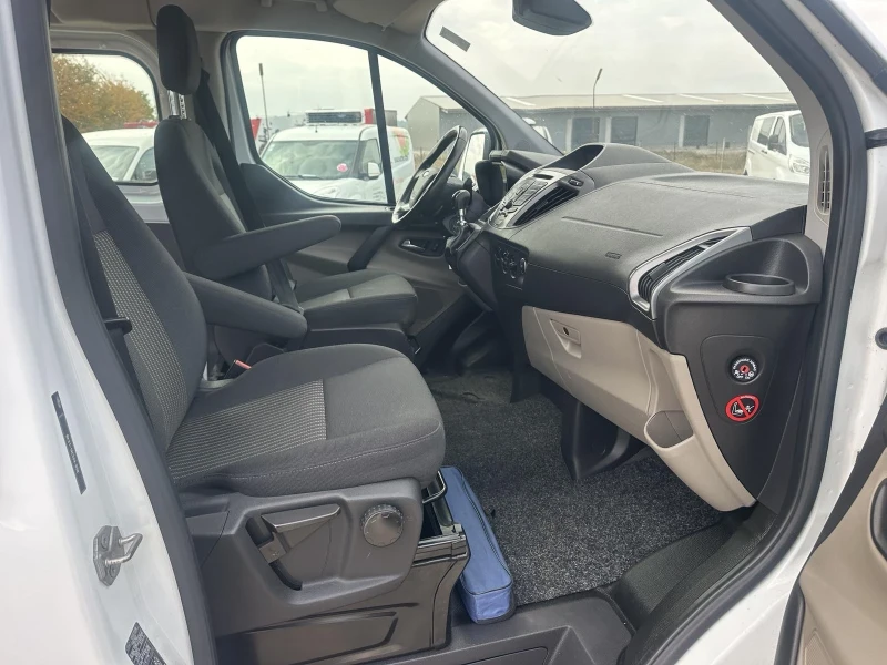 Ford Transit Custom, снимка 8 - Бусове и автобуси - 52068294
