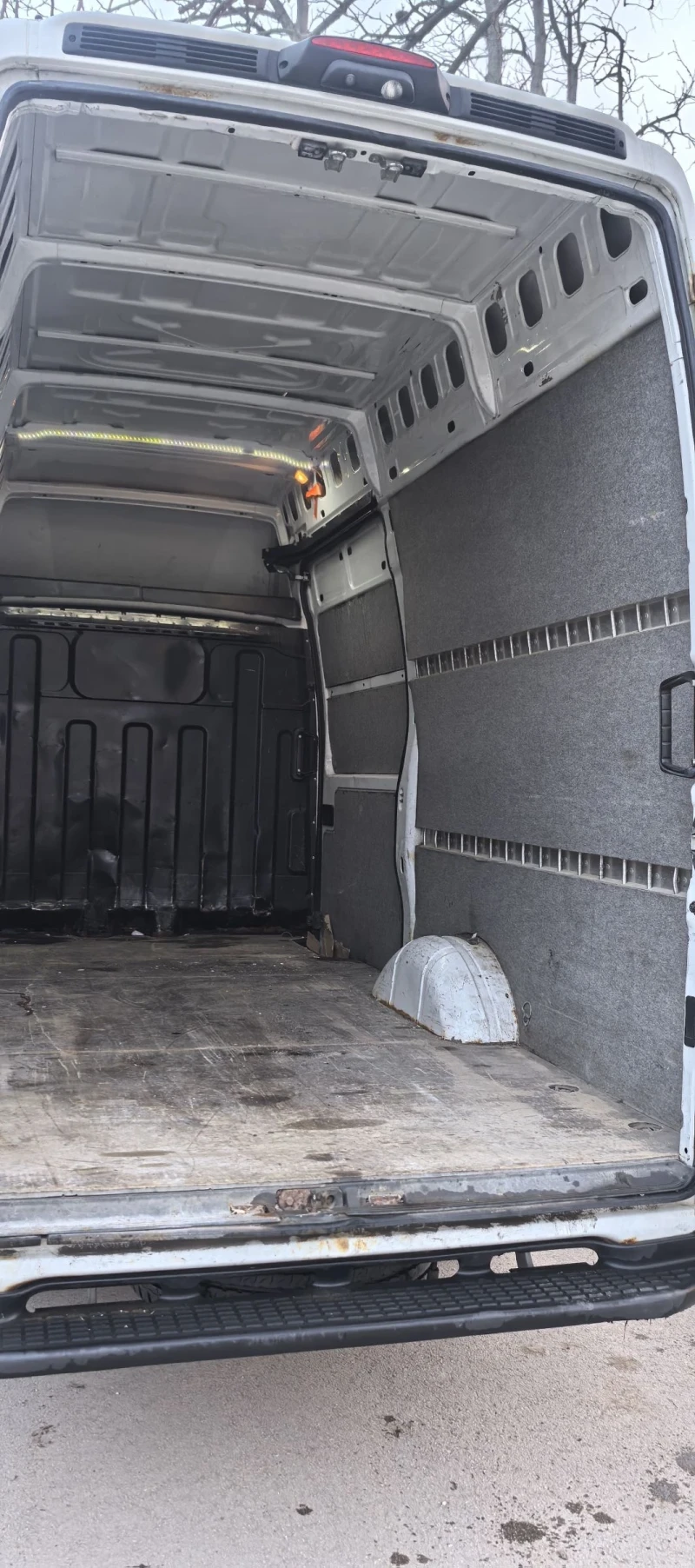 Iveco 35s12, снимка 11 - Бусове и автобуси - 53160689