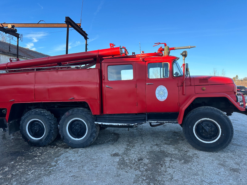 Zil 131 Пожарна , снимка 2 - Камиони - 45692927