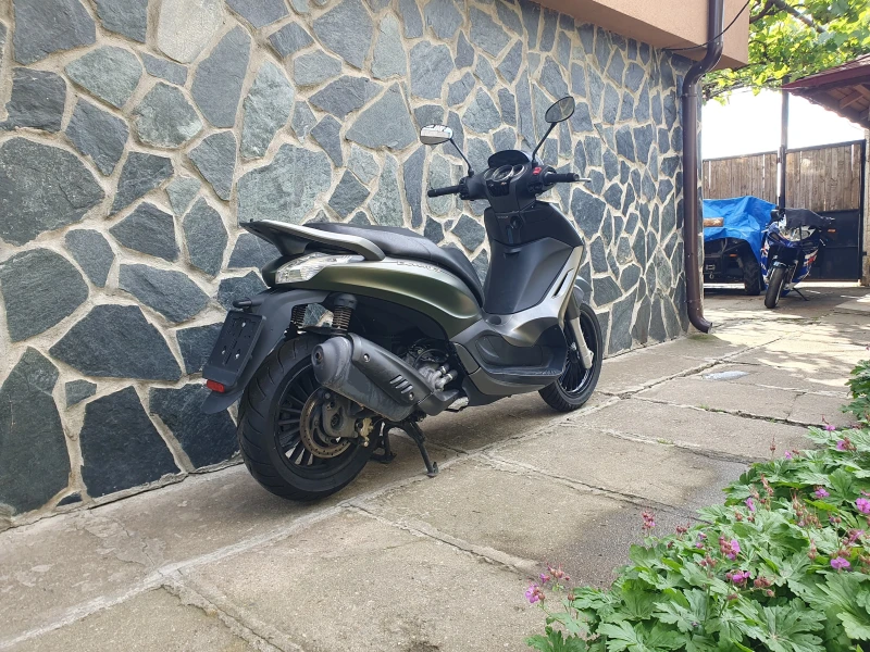 Piaggio Beverly 300S ABS/ASR SPORT 2-броя, снимка 4 - Мотоциклети и мототехника - 49370798