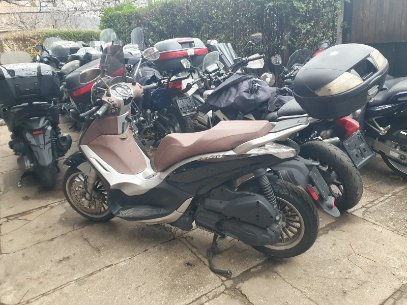 Piaggio Beverly 300S ABS/ASR SPORT 2-броя, снимка 15 - Мотоциклети и мототехника - 49370798