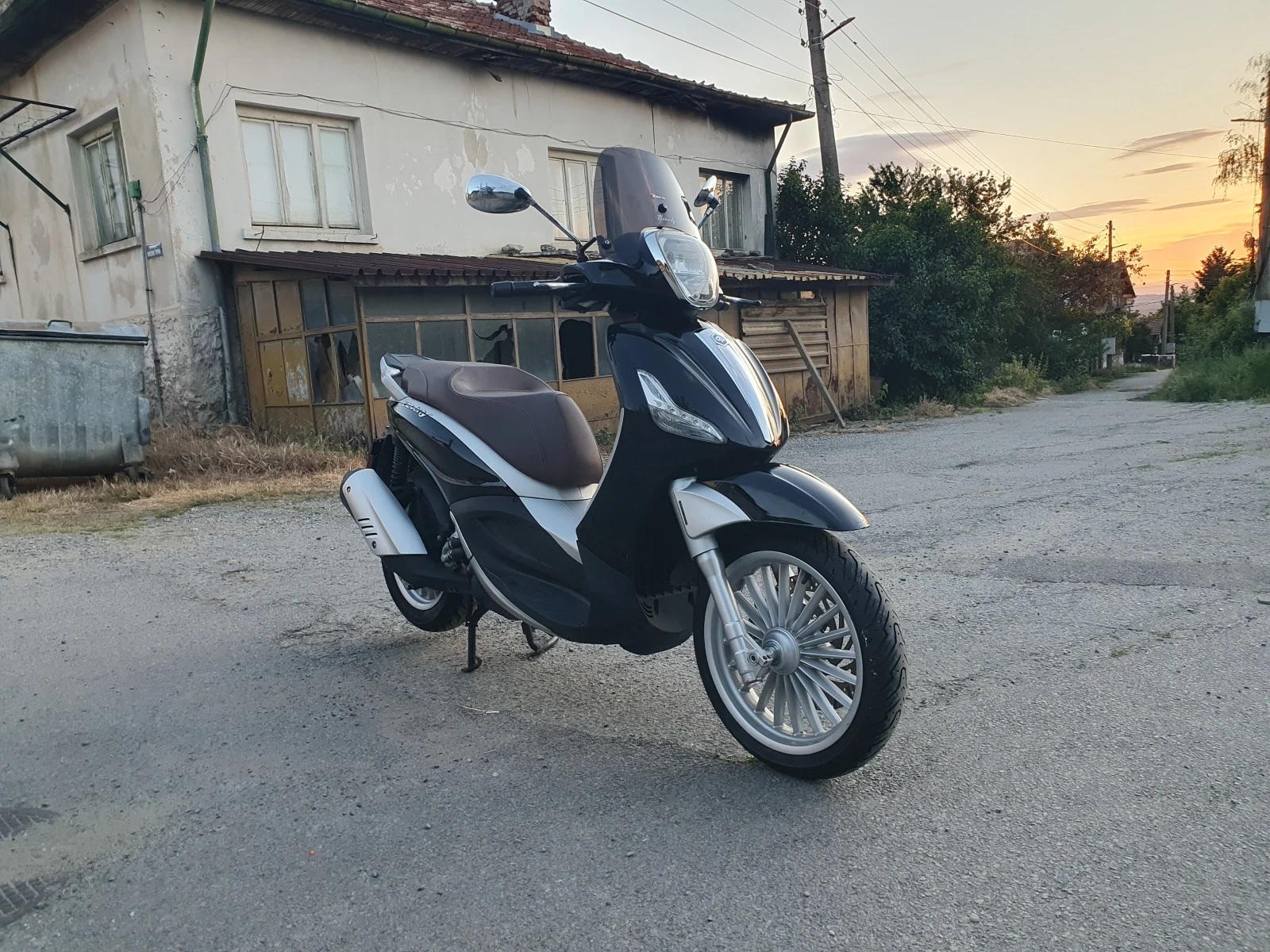 Piaggio Beverly 300S ABS/ASR SPORT 2-���� | Mobile.bg � ����������� 16
