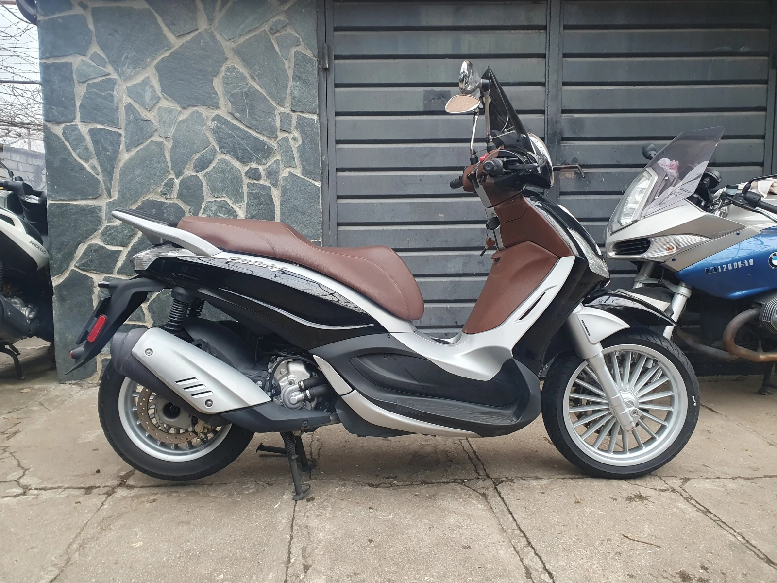 Piaggio Beverly 300S ABS/ASR SPORT 2-���� | Mobile.bg � ����������� 13