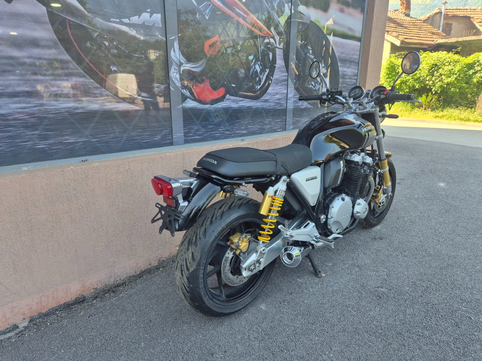 Honda Cb 1100 RS, снимка 3 - Мотоциклети и мототехника - 54978608