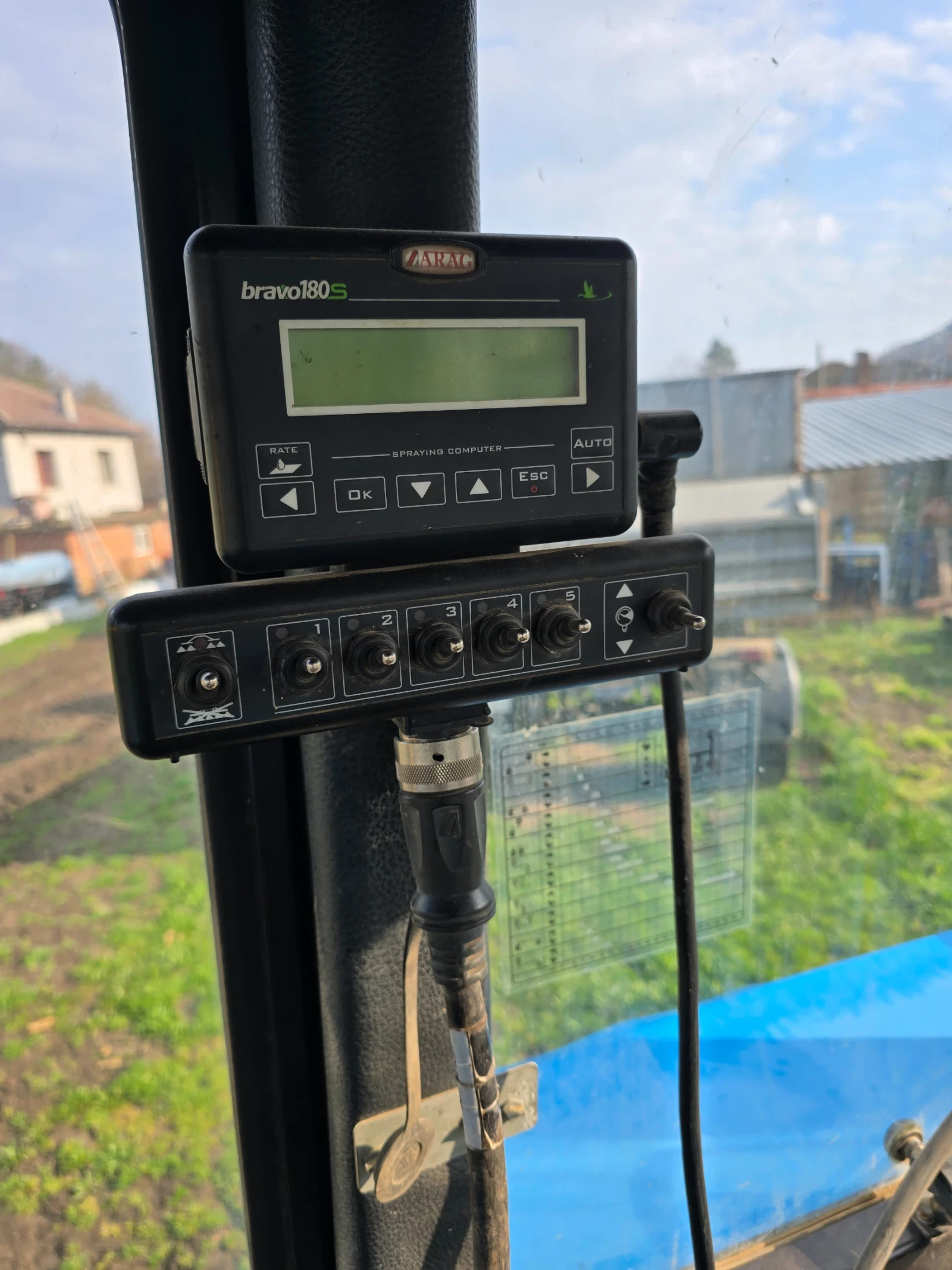 ��������� Agrio Agriuma 2000 | Mobile.bg � ����������� 11