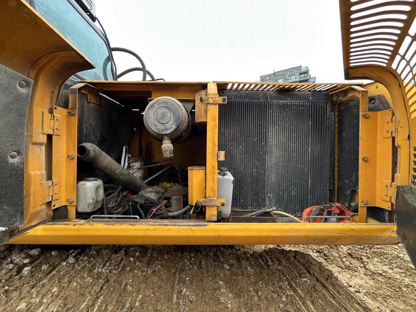 Багер JCB JS210LC, снимка 5 - Индустриална техника - 55364853