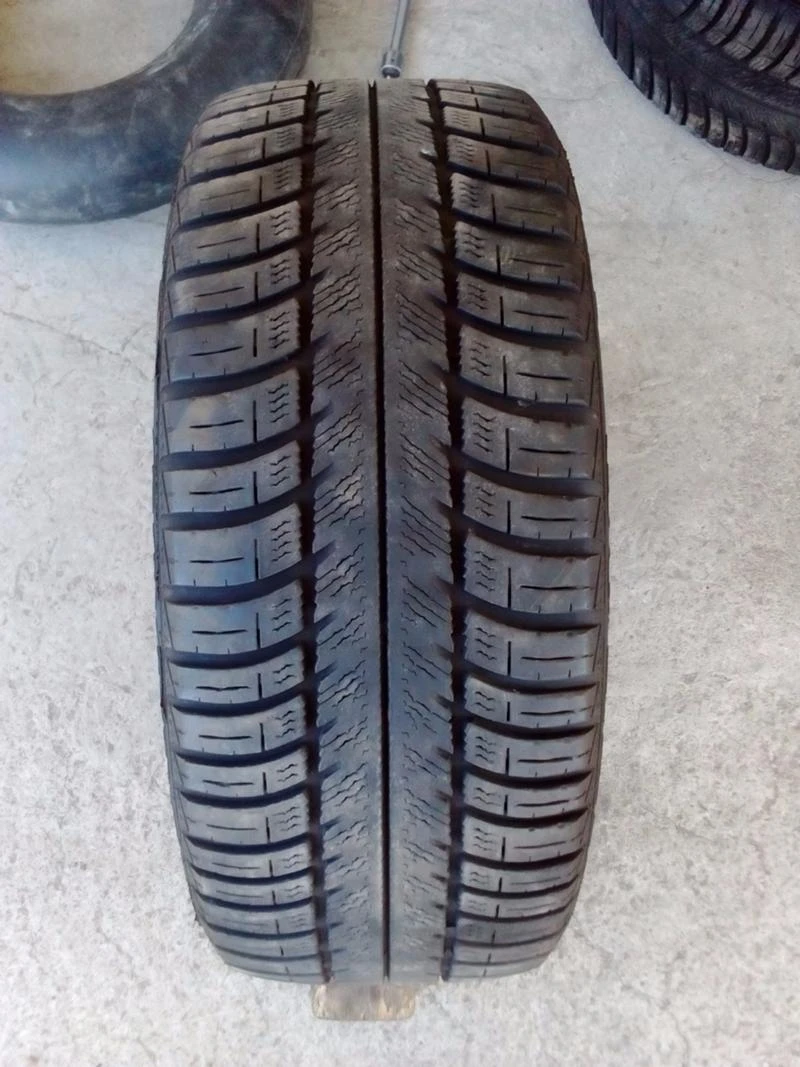 Гуми Летни 225/45R17, снимка 1 - Гуми и джанти - 18857997