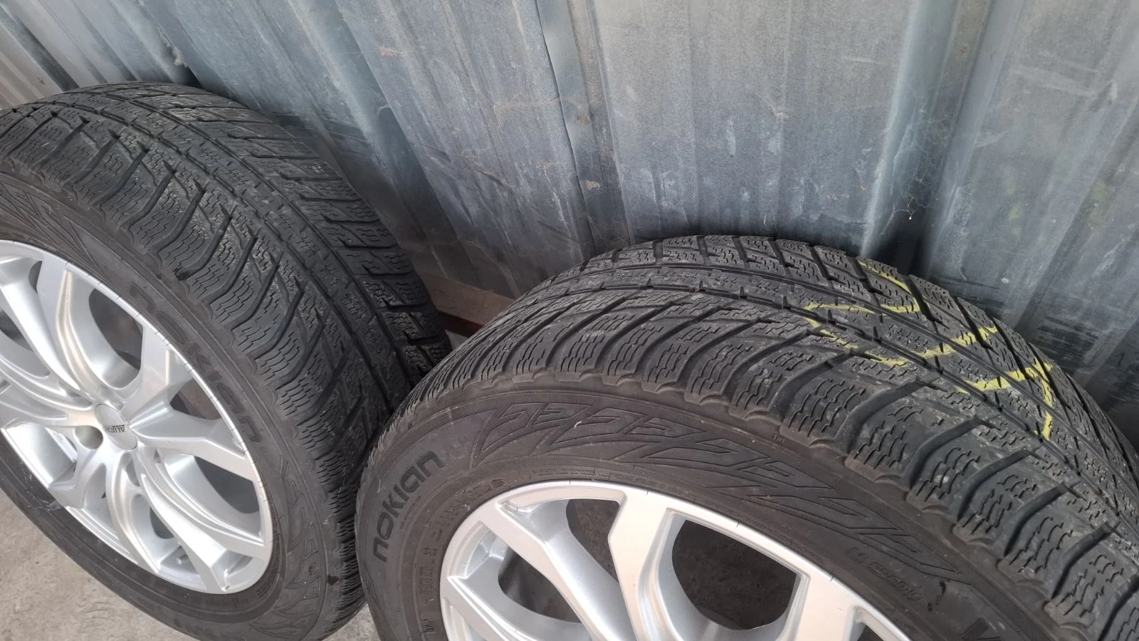 Гуми с джанти Nokian 255/55R18, снимка 2 - Гуми и джанти - 54097575