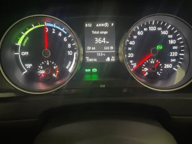 VW Golf GTE Plug-in  Hybrid Обслужен ! , снимка 12