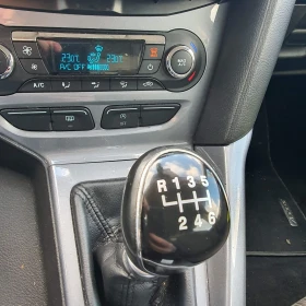 Ford Focus 1.6 TDCI Комби 2012, снимка 8
