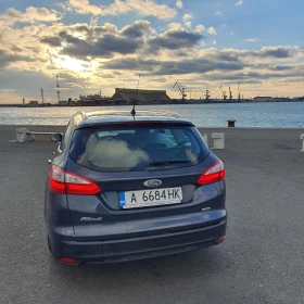Ford Focus 1.6 TDCI Комби 2012, снимка 4