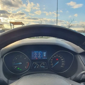 Ford Focus 1.6 TDCI Комби 2012, снимка 11