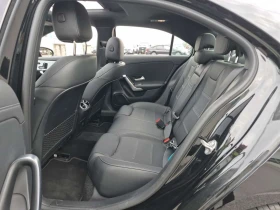 Mercedes-Benz A 35 * AMG * KEYLESS * ПОДГРЕВ * , снимка 9