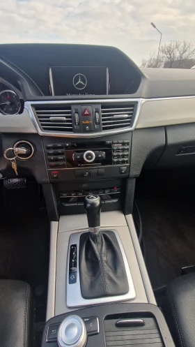 Mercedes-Benz E 250 250CDI/AVTOMAT/PANORAMA/PODGREV , снимка 10