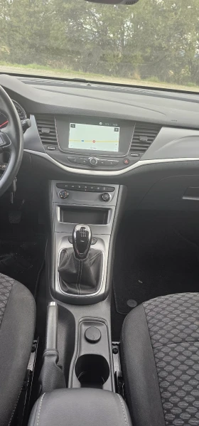 Opel Astra 1.2 i Business Edition-110 hp - 21000 лв. - 62208313 | Car24.bg