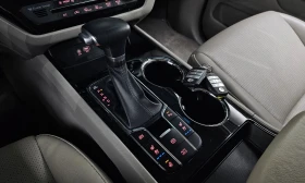 Kia Carnival 9-Seater Prestige - 31300 лв. / 16003.44 € - 29418543 8