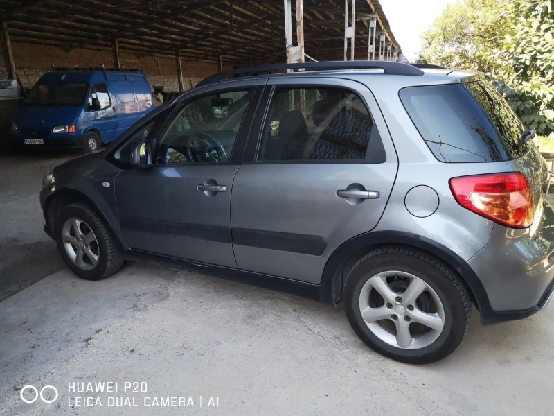 Suzuki SX4, снимка 15 - Автомобили и джипове - 46892940