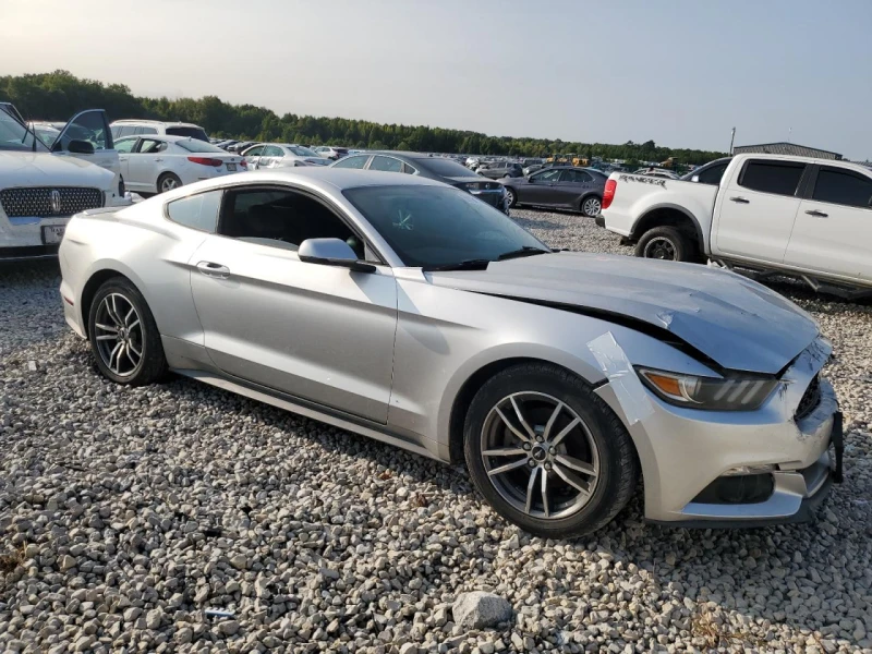 Ford Mustang, снимка 4 - Автомобили и джипове - 47327743