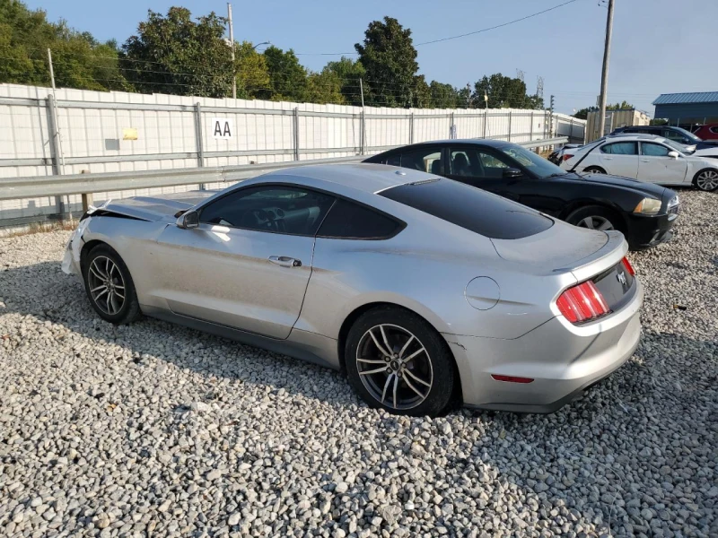 Ford Mustang, снимка 2 - Автомобили и джипове - 47327743