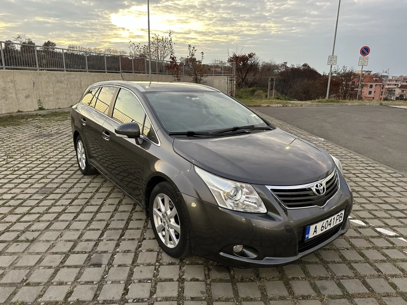 Toyota Avensis, снимка 2 - Автомобили и джипове - 47791458