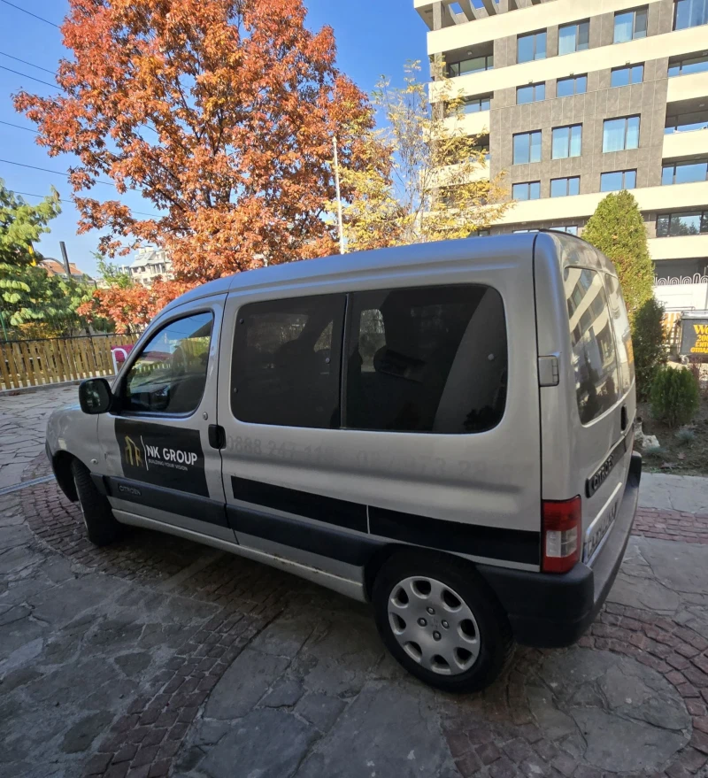 Citroen Berlingo КЛИМАТИК 6+ 1, снимка 4 - Автомобили и джипове - 47831469