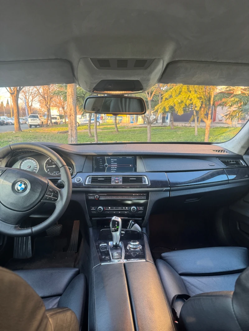 BMW 730 d, снимка 12 - Автомобили и джипове - 48499291