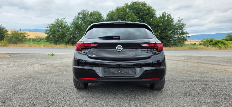 Opel Astra 1.2 i Business Edition-110 hp, снимка 4 - Автомобили и джипове - 50217071