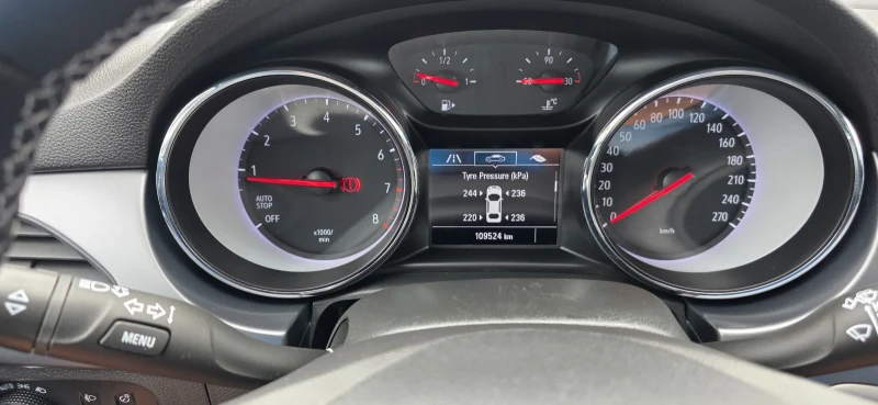 Opel Astra 1.2 i Business Edition-110 hp, снимка 10 - Автомобили и джипове - 50217071