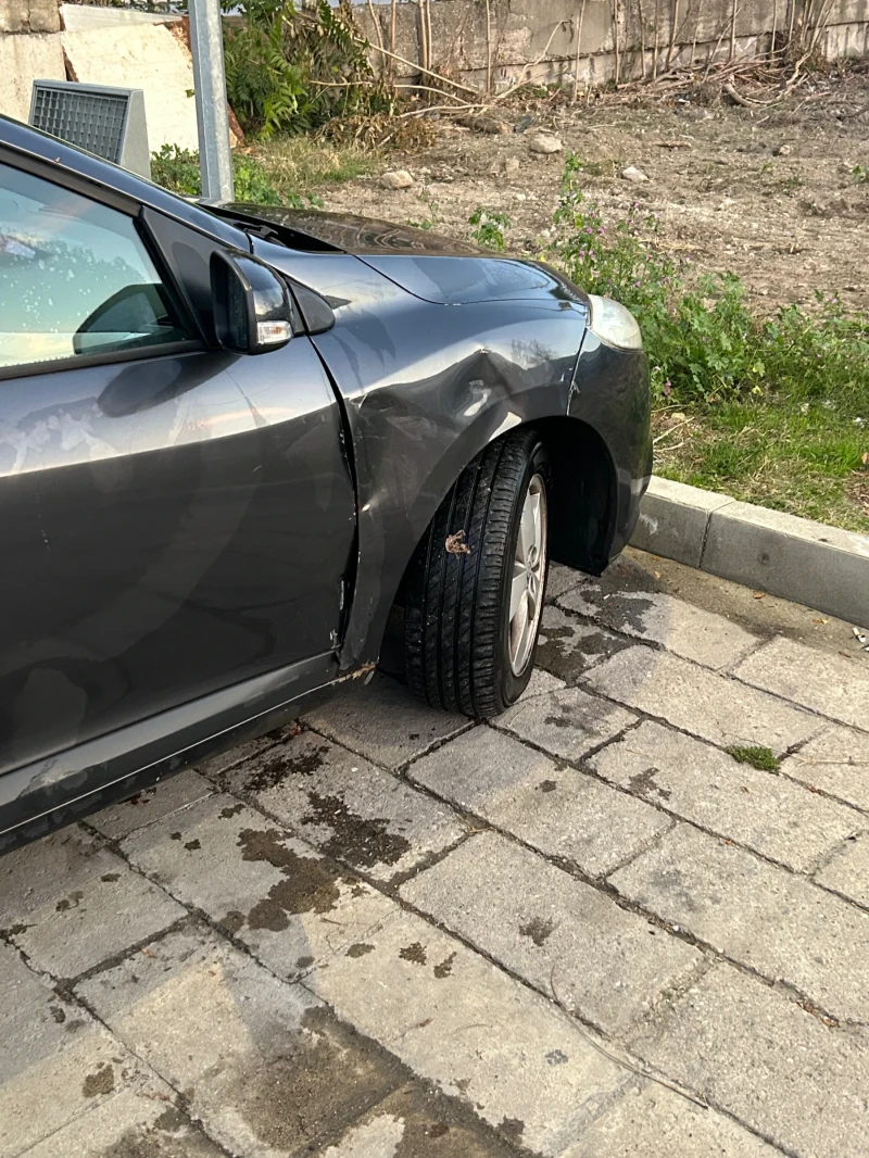 Renault Megane 1, 5 DCI, снимка 7 - Автомобили и джипове - 52354109