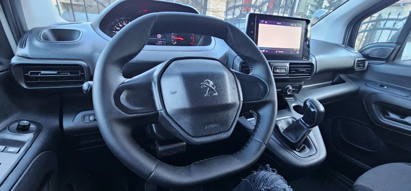 Peugeot Partner 1.5 blue HDI , снимка 9 - Автомобили и джипове - 52958908