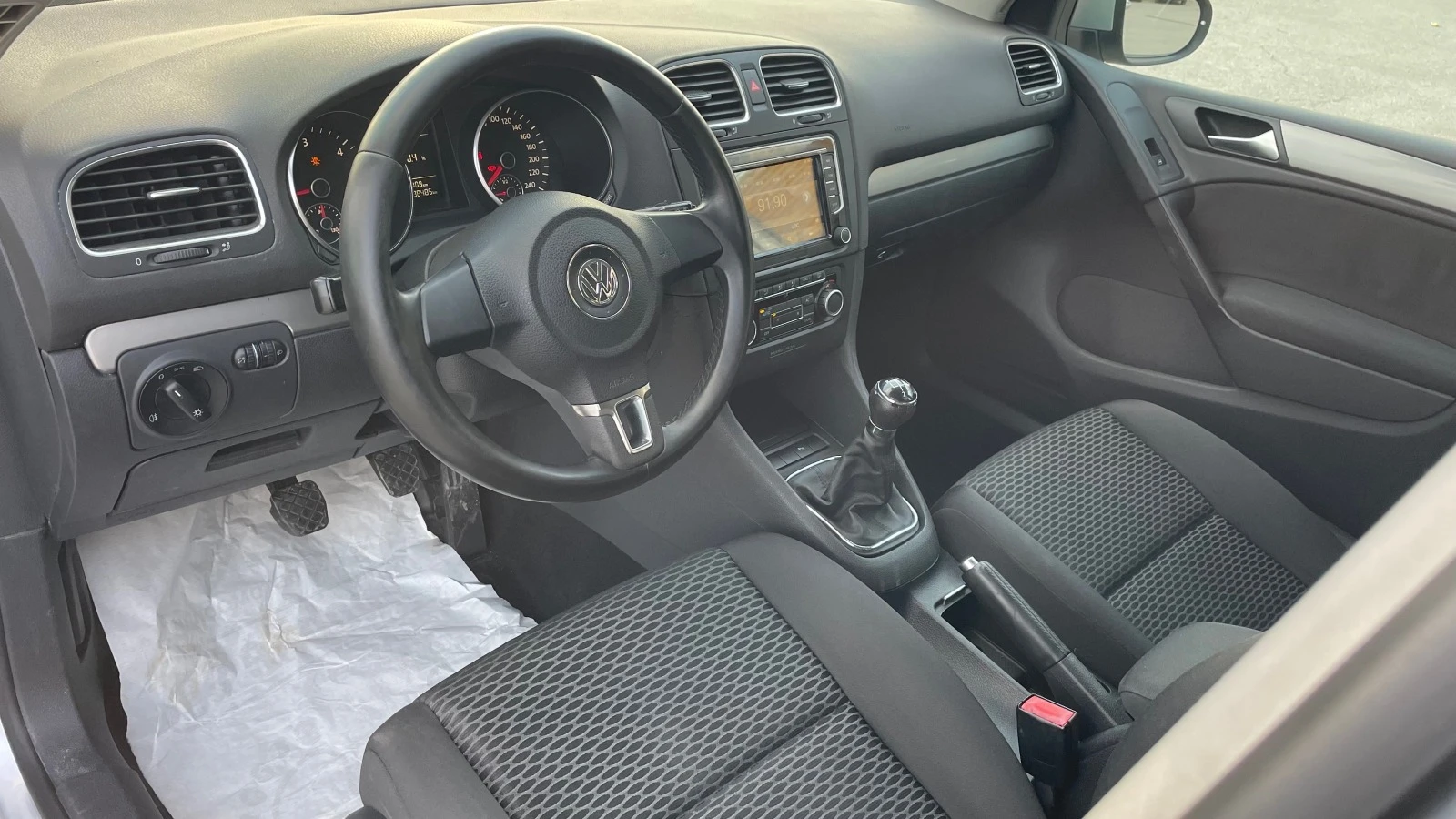 VW Golf 2.0tdi NAVI - изображение 9